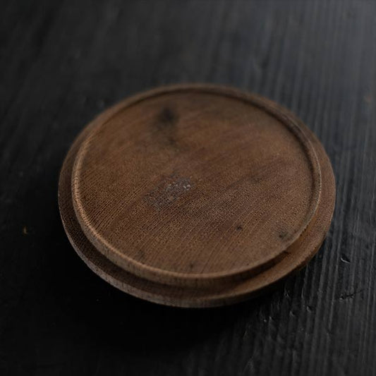 wooden lid