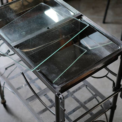 サイドテーブル付きメディカルカート