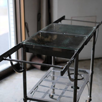 サイドテーブル付きメディカルカート