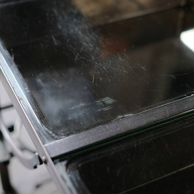 サイドテーブル付きメディカルカート