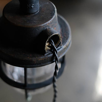 Hanging marine work light