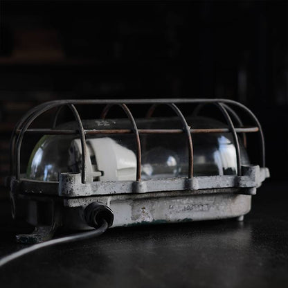 EOW ファクトリーカプセルランプ