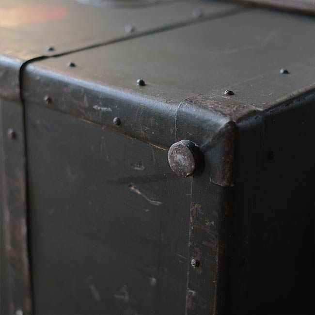 陸軍獣医部の収納ボックス