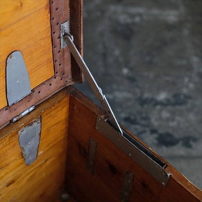 陸軍獣医部の収納ボックス