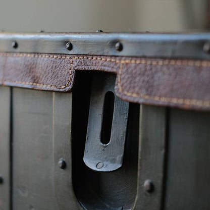 陸軍獣医部の収納ボックス