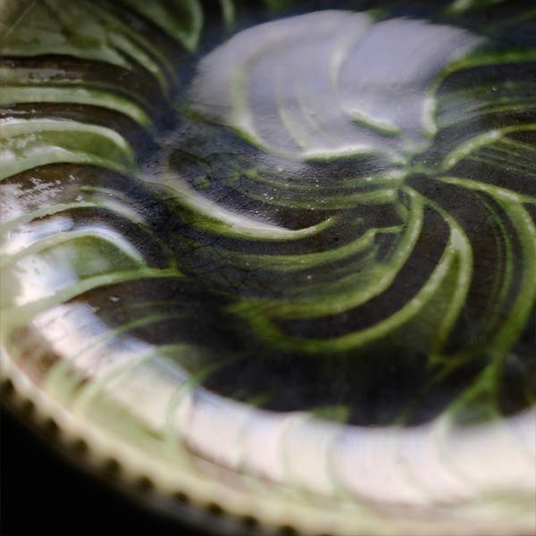 緑釉 指描き 八寸皿