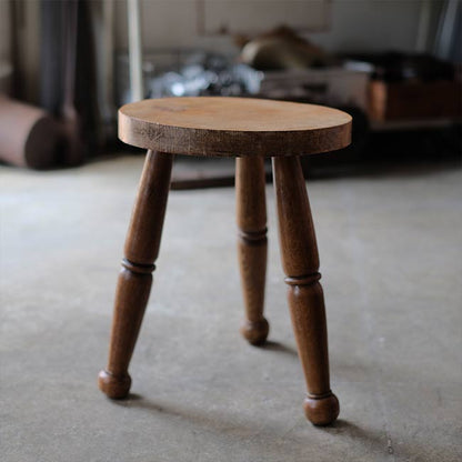Three-legged stool
