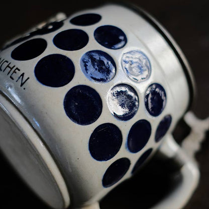 陶器のビアマグ