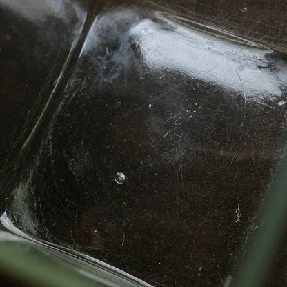 蓋付きガラス製バッテリーケース