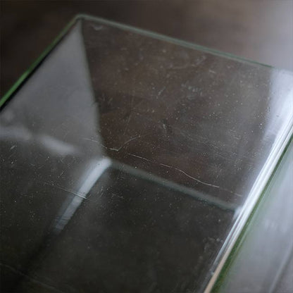 蓋付きガラス製バッテリーケース