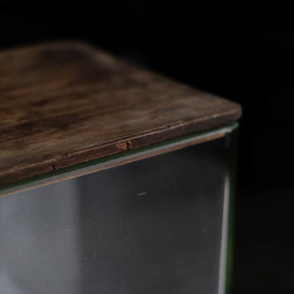 蓋付きガラス製バッテリーケース