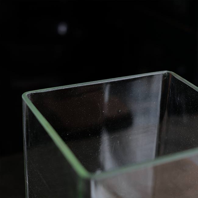 蓋付きガラス製バッテリーケース