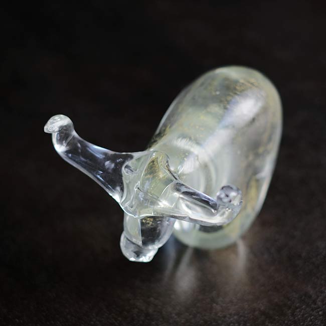 ガラスの水牛
