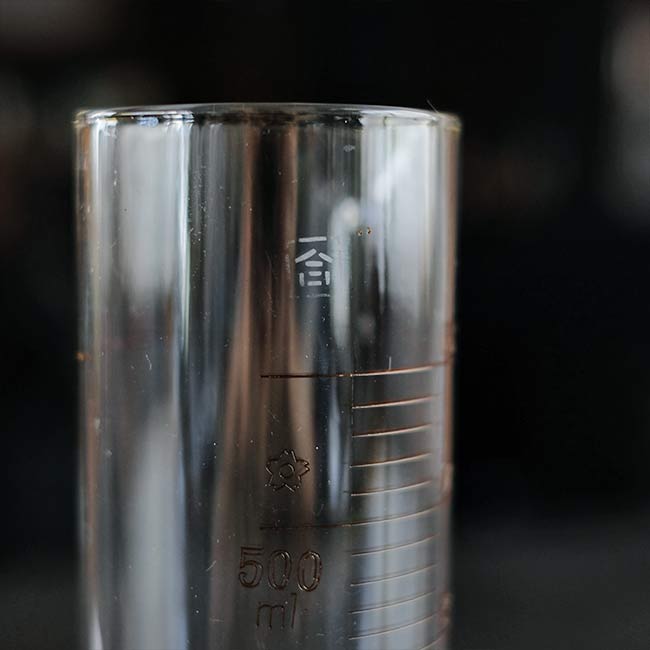 宮原計量器 メスシリンダー 500ml