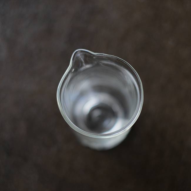 小さなメスシリンダー 2oz