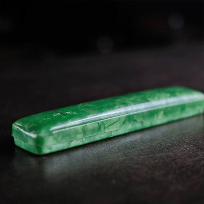 セルロイドのペンケース