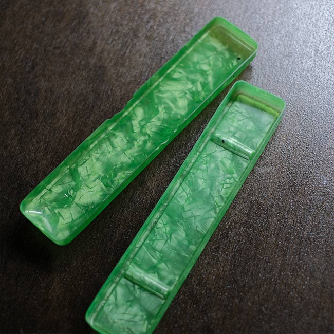 セルロイドのペンケース