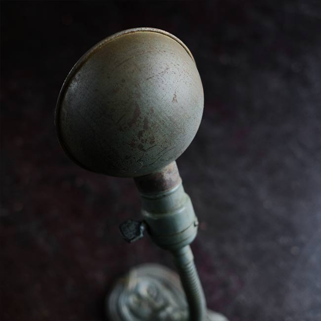 GE Small Desk Lamp