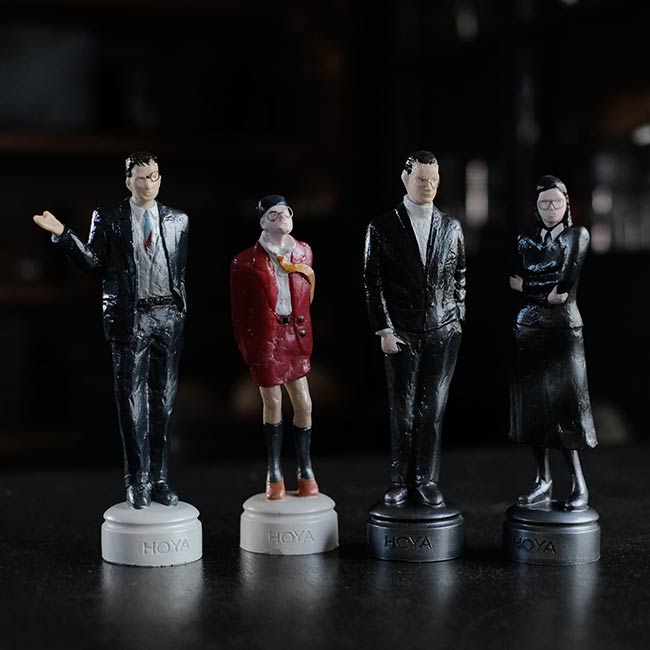 HOYAフィギュア4体セット