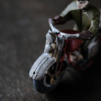 HUBLEY 鋳物のフィギュア