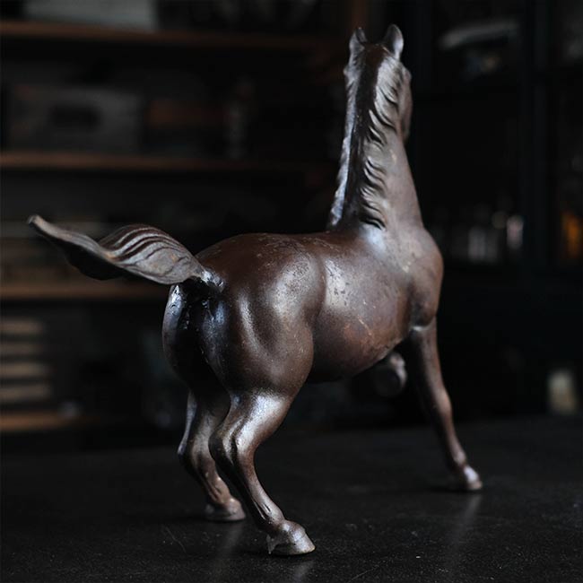 馬のオブジェ 馬のオブジェ – zakka store towi