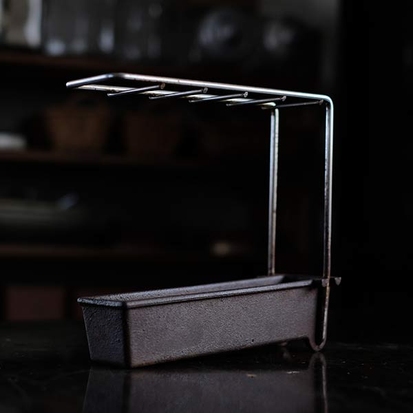 Compact umbrella stand