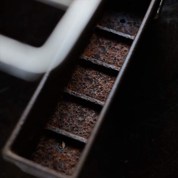 Compact umbrella stand