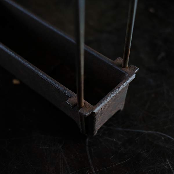 Compact umbrella stand