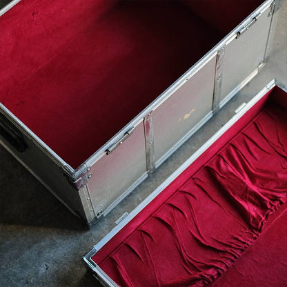 アルミのトランク