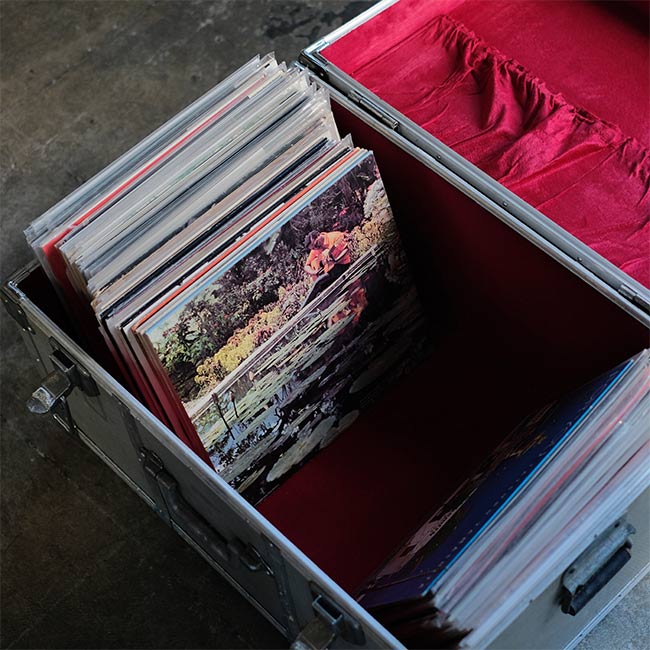 アルミのトランク