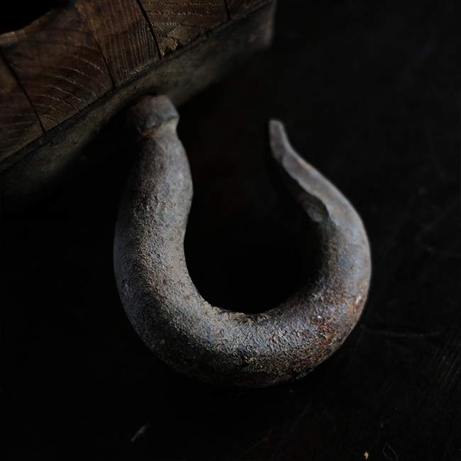 Wooden pulley