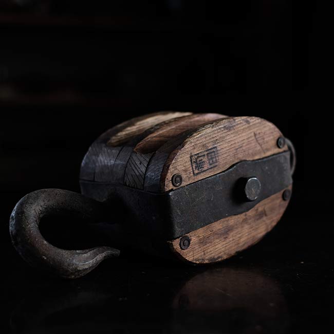 Wooden pulley