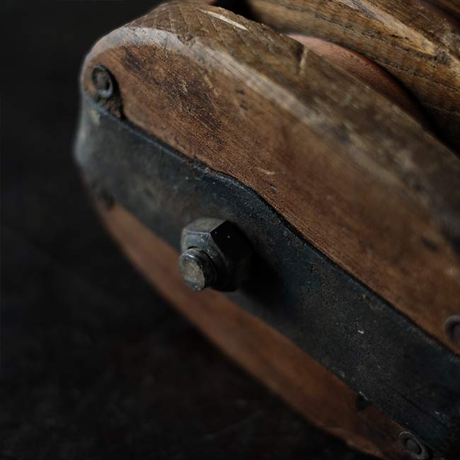 Wooden pulley
