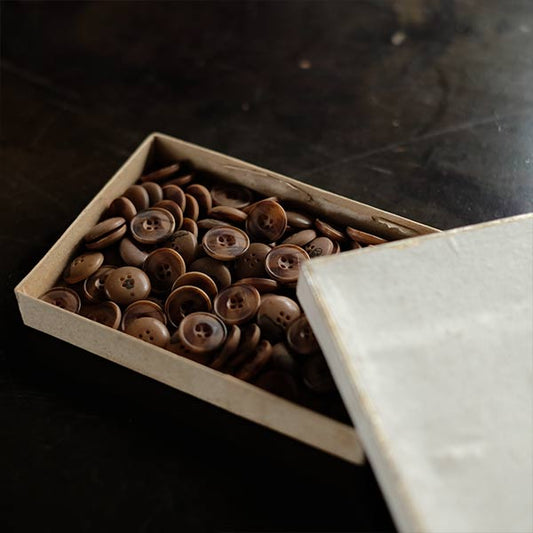 Boxed buttons (deadstock) brown