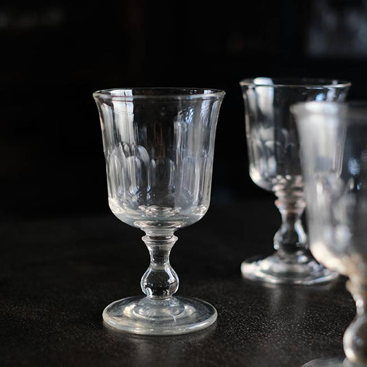 日本製 カットガラスのゴブレット