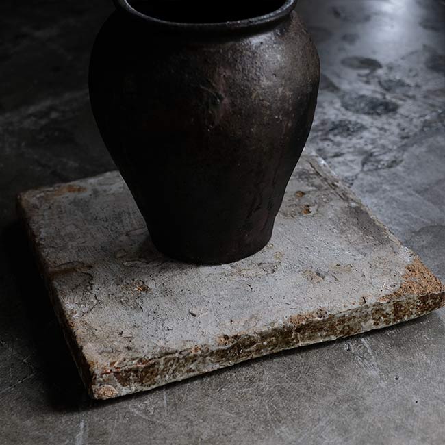 窯焚きに使うエブタ（陶器製の棚板） – zakka store towi
