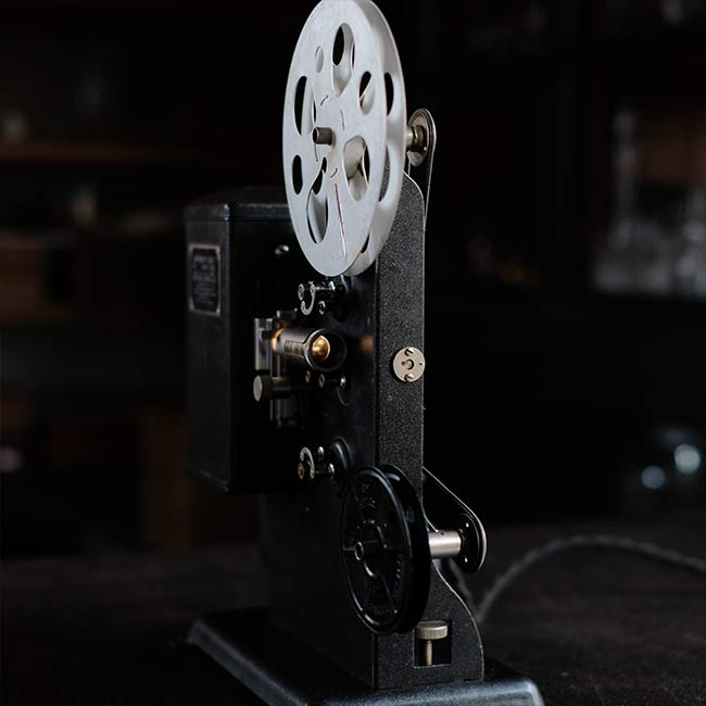Kodascope Eight Model 25 8ミリ映写機 – zakka store towi