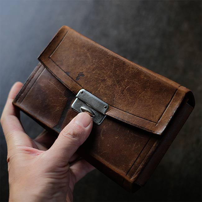 レザーのツールケース