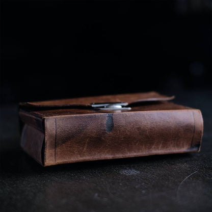 レザーのツールケース