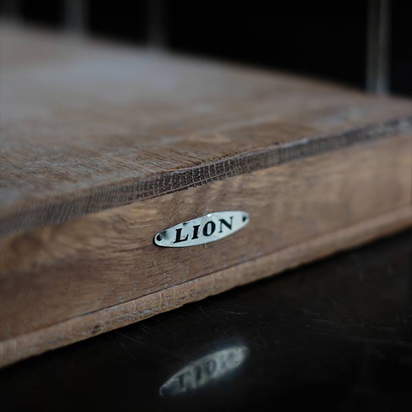 Bookstand