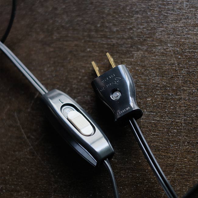 ロータス フロアランプ