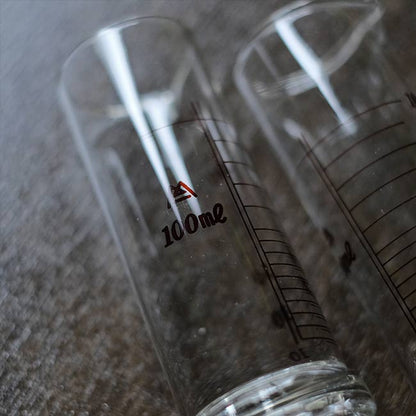 ARROWメスシリンダー 100ml