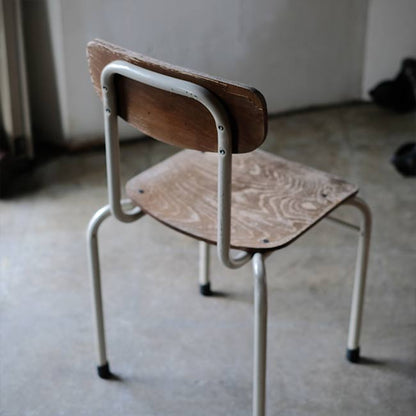 スクールチェア