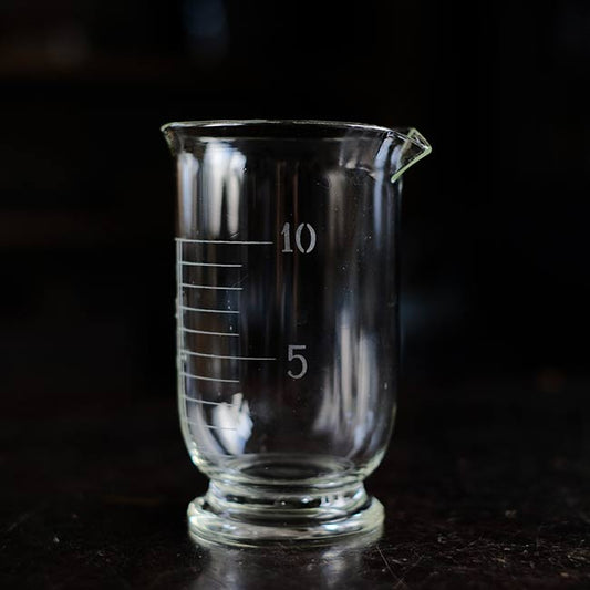 メスシリンダー 10oz