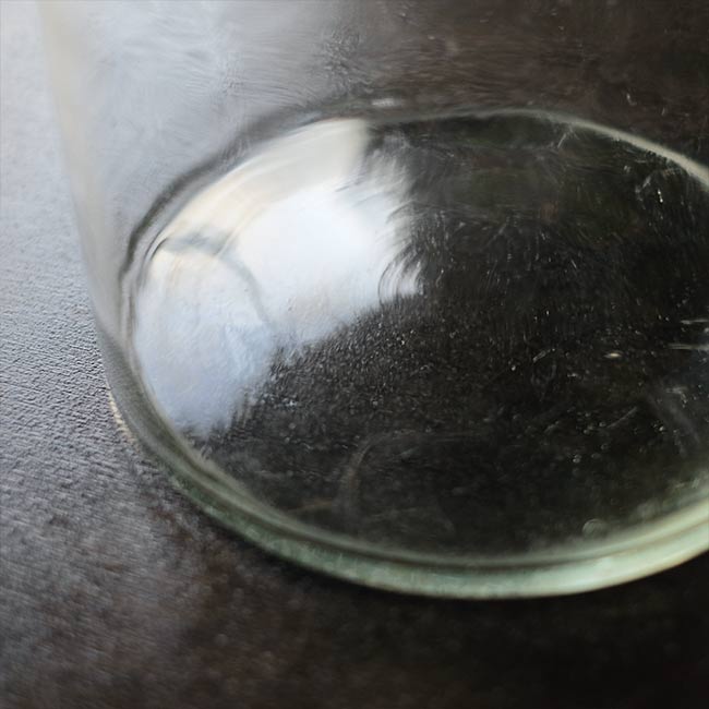 ガラスのキャニスター