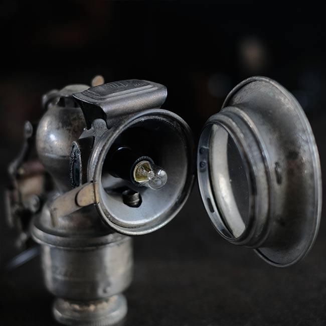 MILLER カーバイドのランプ