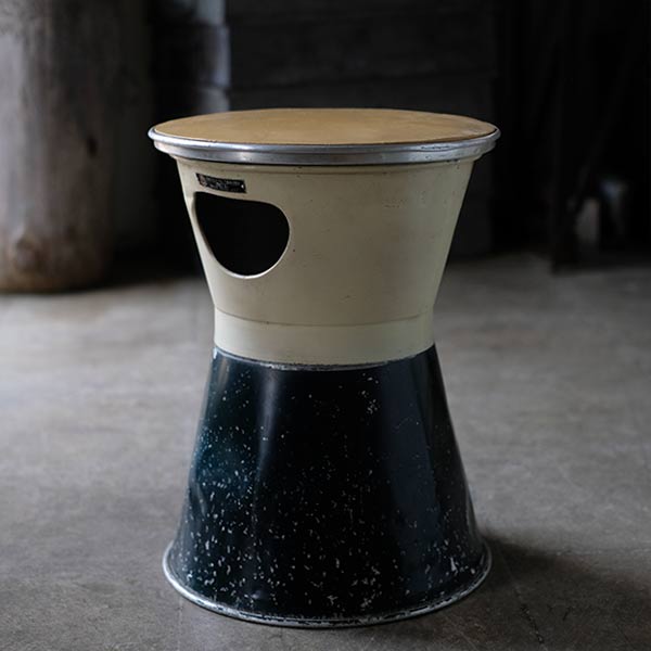 Aluminum stool with wastebasket