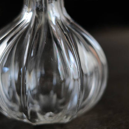 細身のハンドブロー デキャンタ