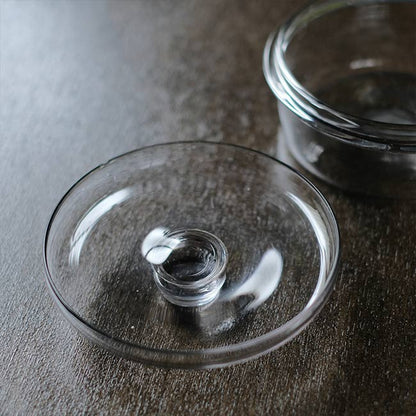 Blown glass container