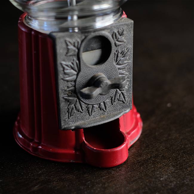 ガムボールマシン